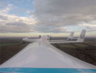 Тестируется первый гибридно-электрический самолет