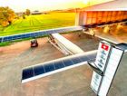 Solar Impulse 2 приземлился в индийском штате Гуджарат