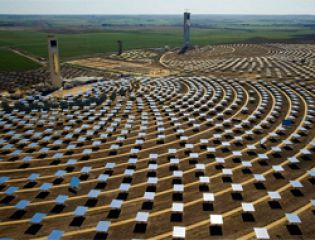 ВИЭ составляют почти половину всех электростанций, построенных в 2014 году