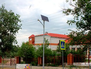 В Элисте будут работать 102 фонаря на солнечных батареях