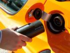 Зарядные устройства для электромобилей унифицируют