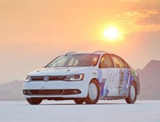 Гибридный автомобиль VW Jetta установил рекорд скорости