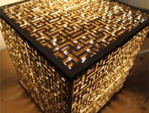 Электрические осветительные приборы из картона