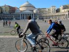 Неаполь организует обзорные экскурсии по городу на велосипедах