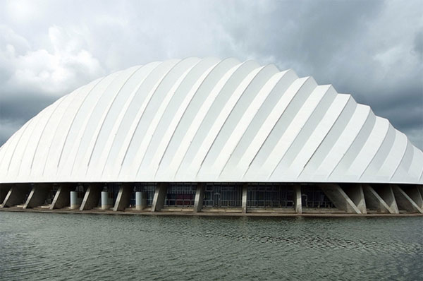  Toyo Ito's Odate Dome -            
