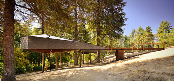   Snake Houses,     